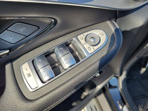 Used 2022 Mercedes-Benz GLC 300 4MATIC Coupe image 27