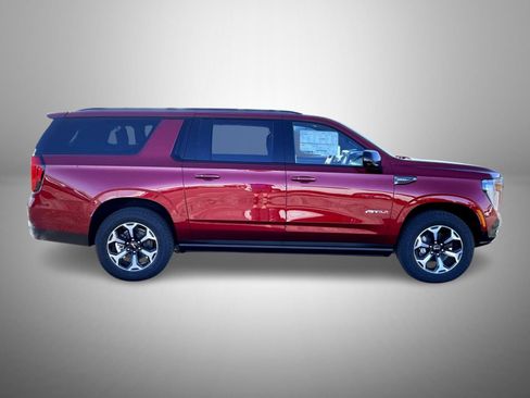 New 2026 GMC Yukon XL AT4 w/ AT4 Premium Plus Package AWD/4WD image 4