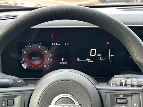 New 2025 Nissan Kicks SV w/ SV Premium Package image 19