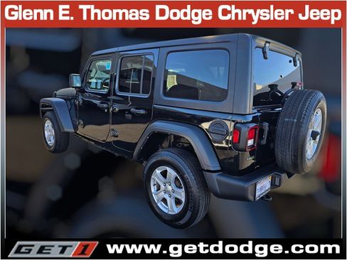 Used 2022 Jeep Wrangler Unlimited Sport image 9