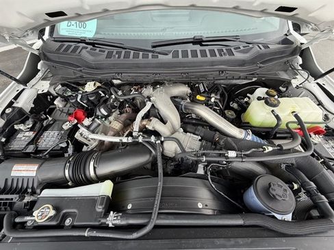 Used 2026 Ford F250 XLT AWD/4WD image 14