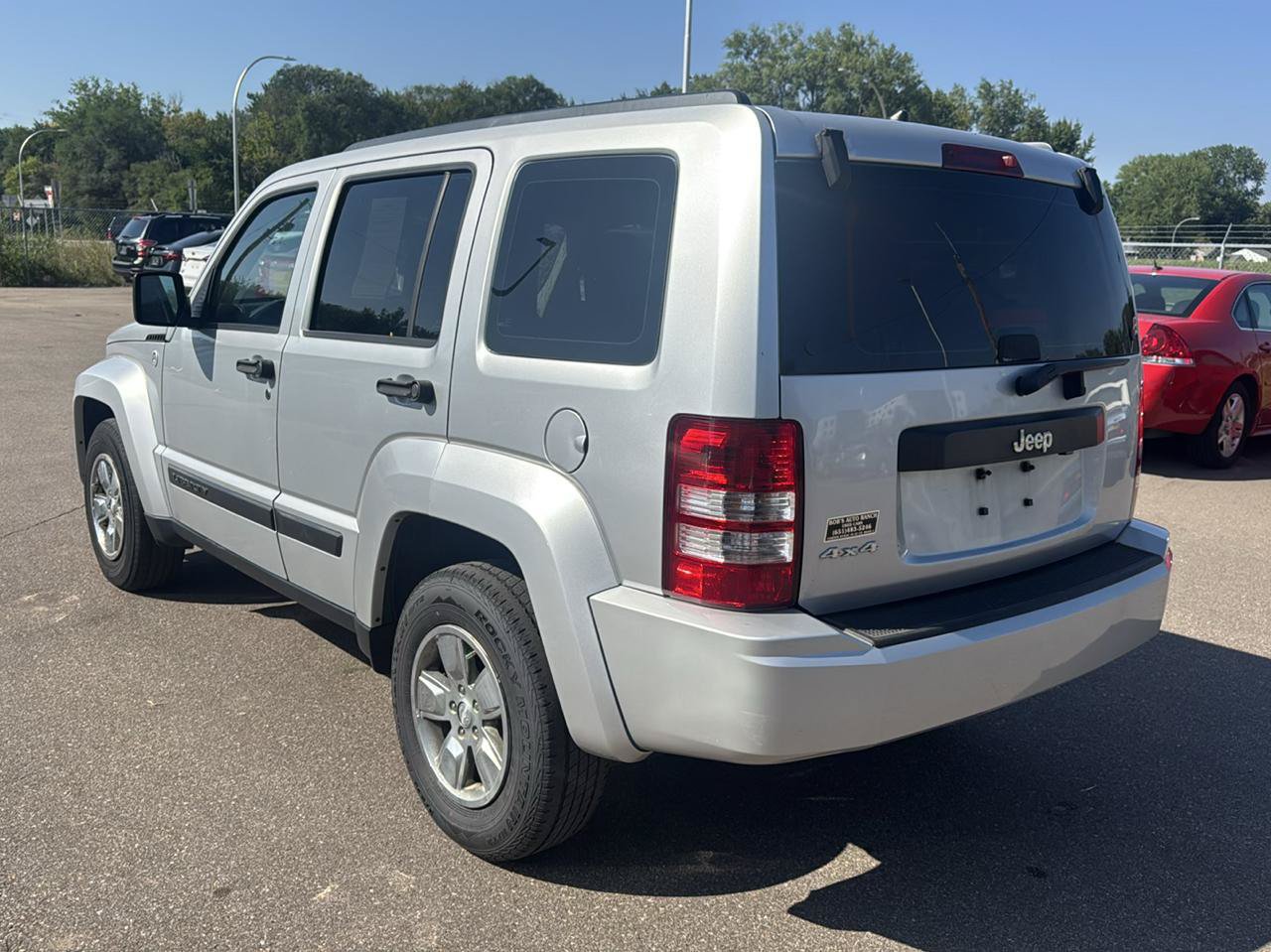 Used 2012 Jeep Liberty Sport AWD/4WD image 7