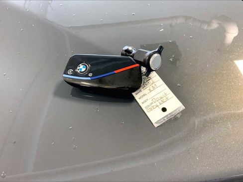 Used 2025 BMW XM image 15