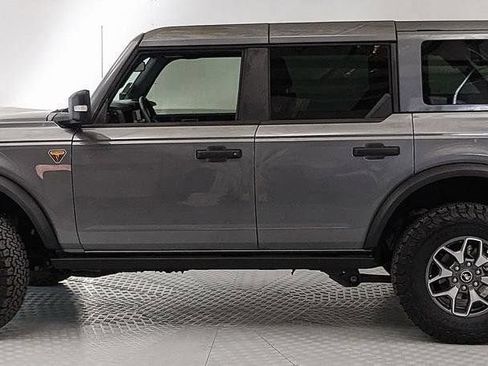 Certified 2025 Ford Bronco Badlands AWD/4WD image 5