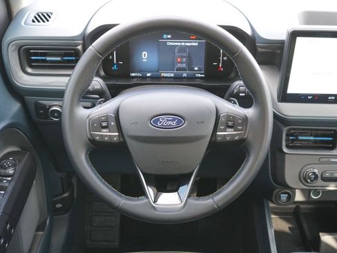 Certified 2025 Ford Maverick Lobo AWD/4WD image 26