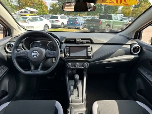 Used 2025 Nissan Versa S w/ Trunk Package image 10