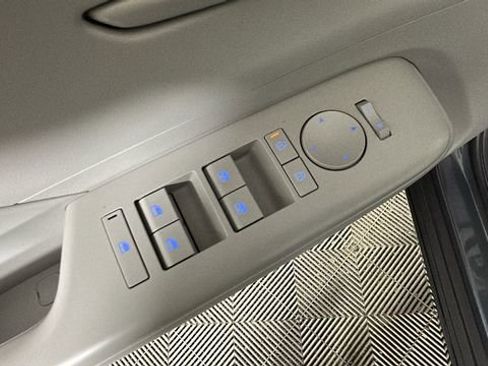 Used 2024 Hyundai Kona SEL w/ Convenience Package FWD image 11