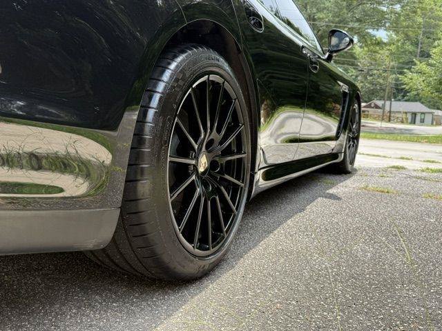 Used 2013 Porsche Panamera GTS AWD/4WD image 6