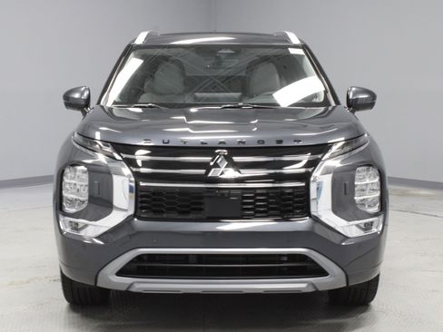 New 2025 Mitsubishi Outlander SEL image 3