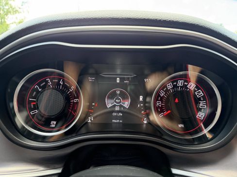 Used 2019 Dodge Challenger SXT RWD image 20