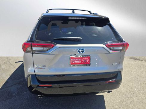Used 2023 Toyota RAV4 XSE w/ Premium Package AWD/4WD image 4