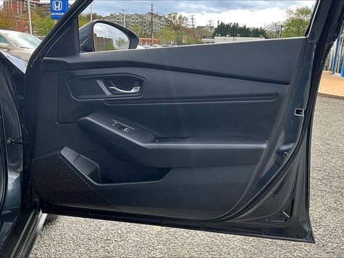 Used 2024 Honda Accord EX image 19