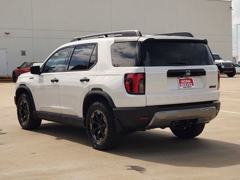 Used 2026 Honda Passport TrailSport Elite image 4