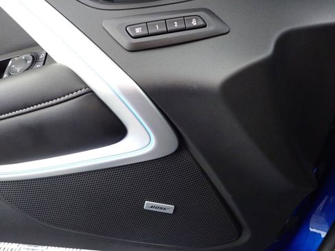 Used 2017 Chevrolet Camaro SS RWD image 4