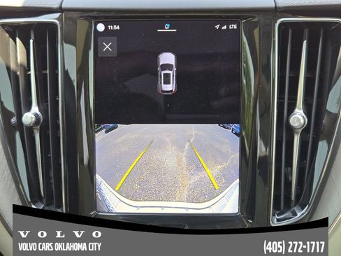 Certified 2023 Volvo XC60 B5 Ultimate w/ Climate Package AWD/4WD image 14