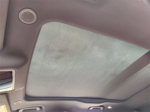 Used 2026 Jaguar F-PACE R-Dynamic S image 19