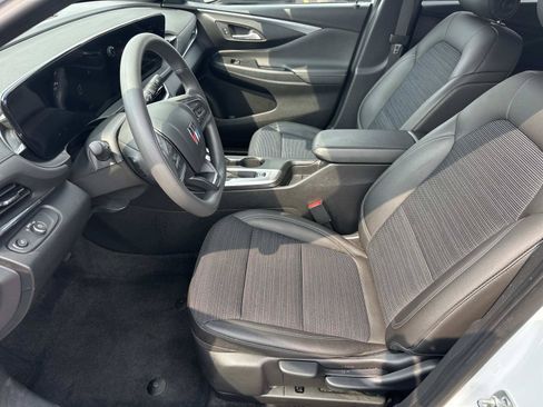 Certified 2024 Buick Envista Preferred FWD image 18