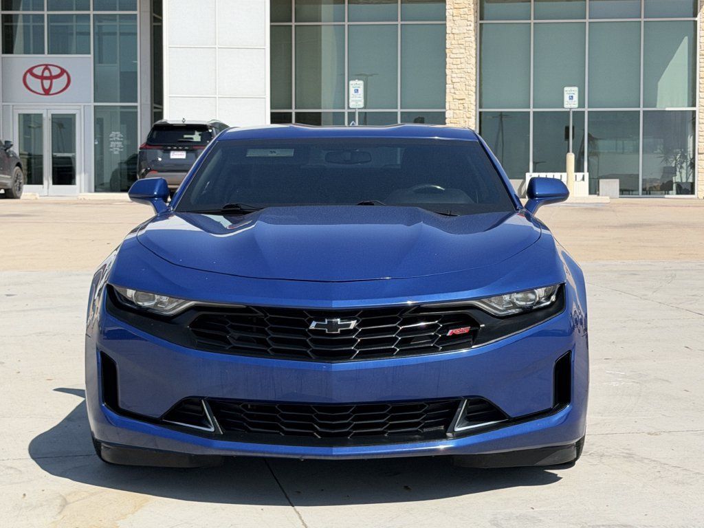 Used 2021 Chevrolet Camaro LT w/ RS Package RWD image 7
