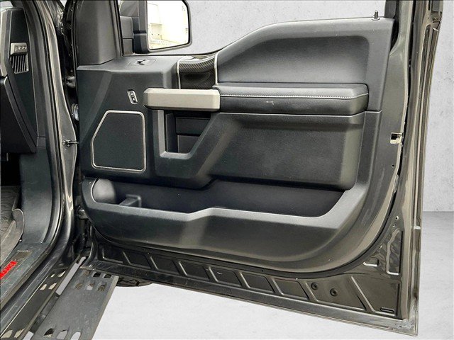 Used 2018 Ford F150 Raptor w/ Equipment Group 802A Luxury AWD/4WD image 17