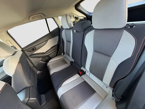 Used 2018 Subaru Crosstrek 2.0i Premium AWD/4WD image 15