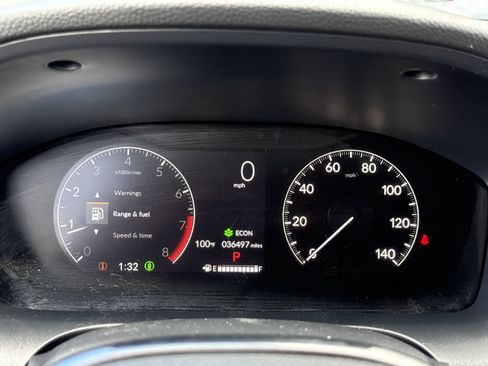 Used 2025 Honda HR-V Sport image 17