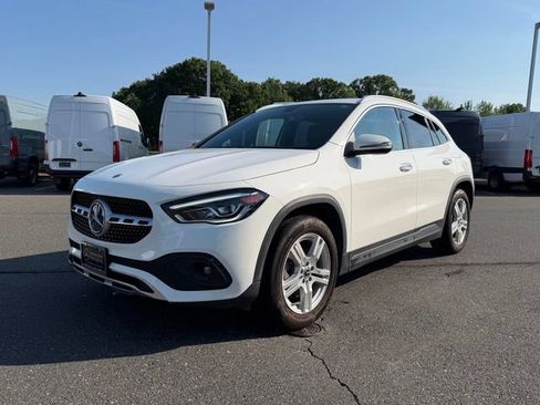 Used 2023 Mercedes-Benz GLA 250 4MATIC image 3
