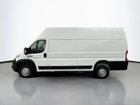 Used 2024 RAM ProMaster 3500 w/ Delivery Van Package image 4