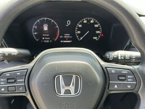Used 2023 Honda CR-V EX image 12