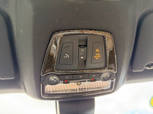 Used 2014 BMW 750Li xDrive image 22