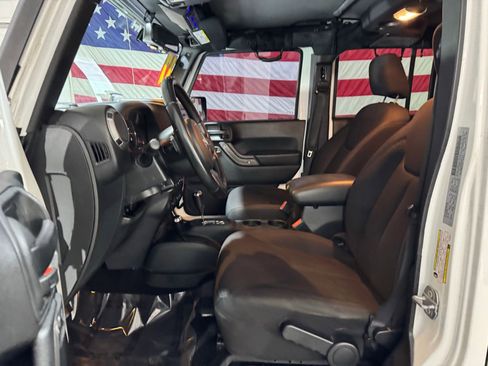 Used 2017 Jeep Wrangler Unlimited Sport w/ Quick Order Package 24S image 8