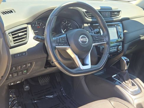 Used 2017 Nissan Rogue SL w/ SL Premium Package AWD/4WD image 22