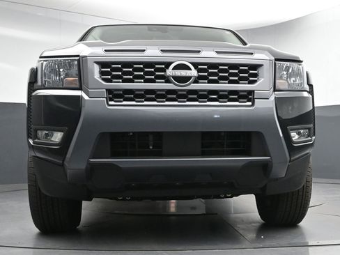 New 2025 Nissan Frontier SV w/ SV Convenience Package RWD image 22