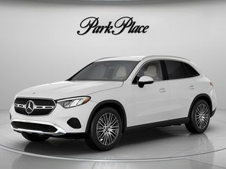 Used 2026 Mercedes-Benz GLC 300 video 1