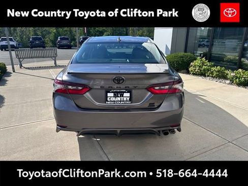 Used 2024 Toyota Camry SE w/ Cold Weather Package AWD/4WD image 4