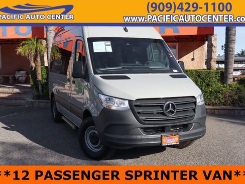 Used 2021 Mercedes-Benz Sprinter 2500 image 1