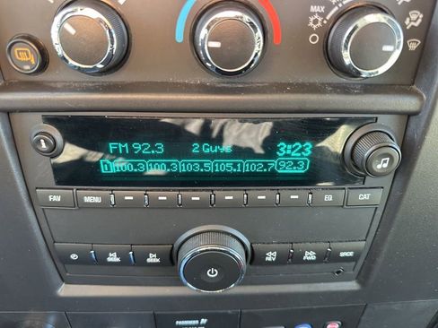 Used 2024 Chevrolet Express 2500 w/ Driver Convenience Package image 15