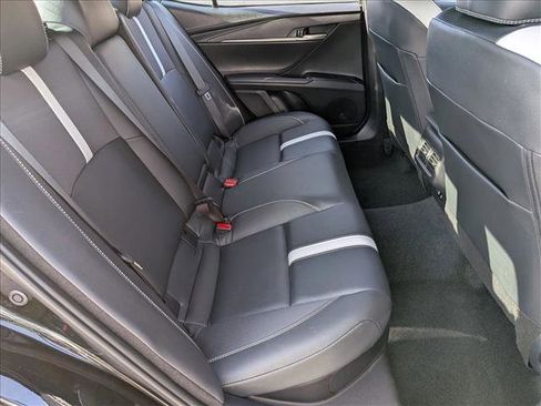 Used 2025 Toyota Camry SE image 19