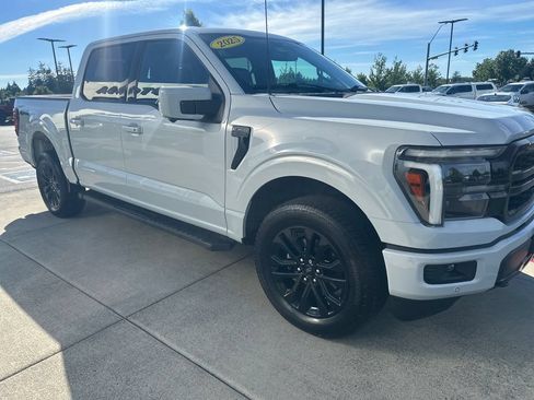 Used 2025 Ford F150 Lariat AWD/4WD image 6