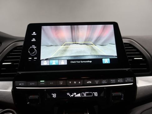 Used 2025 Honda Odyssey Sport-L image 26