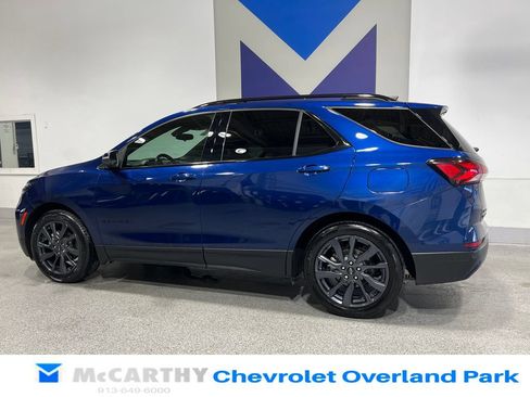 Used 2022 Chevrolet Equinox RS w/ RS Leather Package FWD image 7