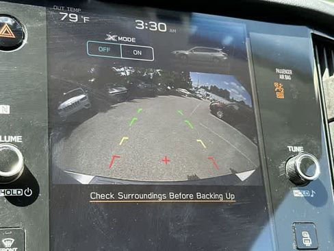 Used 2020 Subaru Outback Premium AWD/4WD image 12