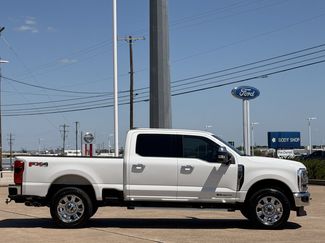 Used 2025 Ford F250 Lariat w/ Chrome Package AWD/4WD video 3