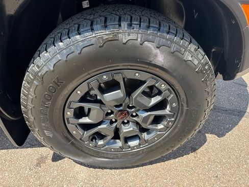 Certified 2023 Nissan Frontier PRO-4X w/ Pro-4X Premium Package AWD/4WD image 43
