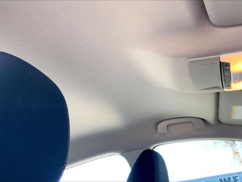 Used 2025 Nissan Sentra SR image 14