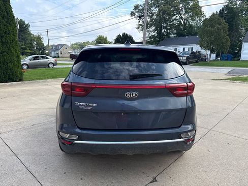 Used 2022 Kia Sportage LX FWD image 7