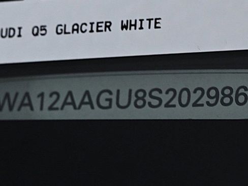 Used 2025 Audi Q5 Premium Plus w/ Premium Plus image 24