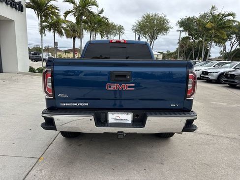 Used 2018 GMC Sierra 1500 SLT image 3