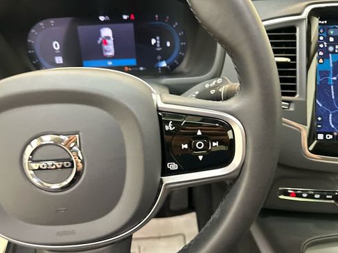 Used 2023 Volvo XC90 B5 Core w/ Protection Package AWD/4WD image 26