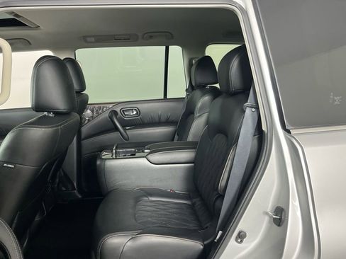 Used 2024 Nissan Armada Platinum w/ Captain's Chairs Package image 22