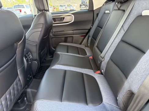 New 2026 Ford Bronco Sport Outer Banks w/ Sasquatch Outer Banks Package AWD/4WD image 14